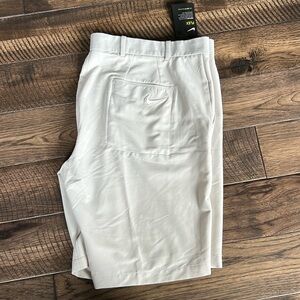 NWT Nike Men's‎ Core Flex Shorts Size 42